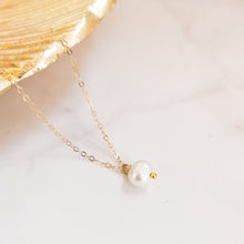 Load image into Gallery viewer, fresh water pearl  necklace 14 carat gold filled