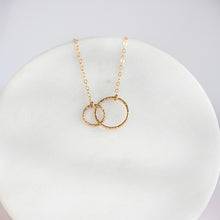 Load image into Gallery viewer, Gold Filled / Silver Interlocking Double Circle Necklace
