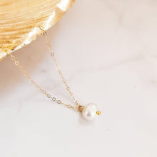 Load image into Gallery viewer, fresh water pearl  necklace 14 carat gold filled
